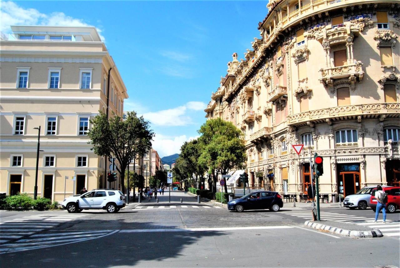 Casa Donna Lidia Appartement Savona Buitenkant foto